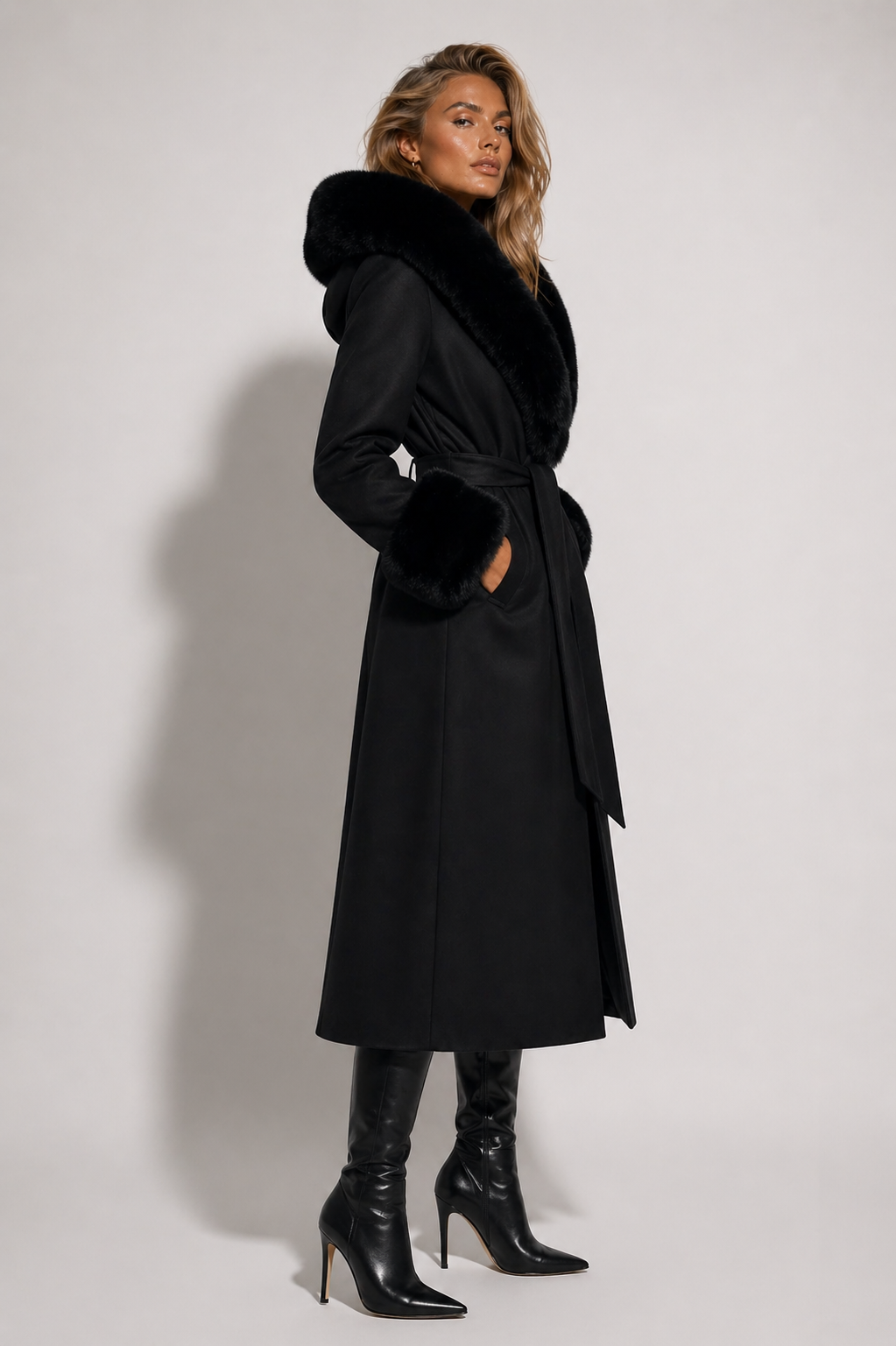 Devi Coat - Black