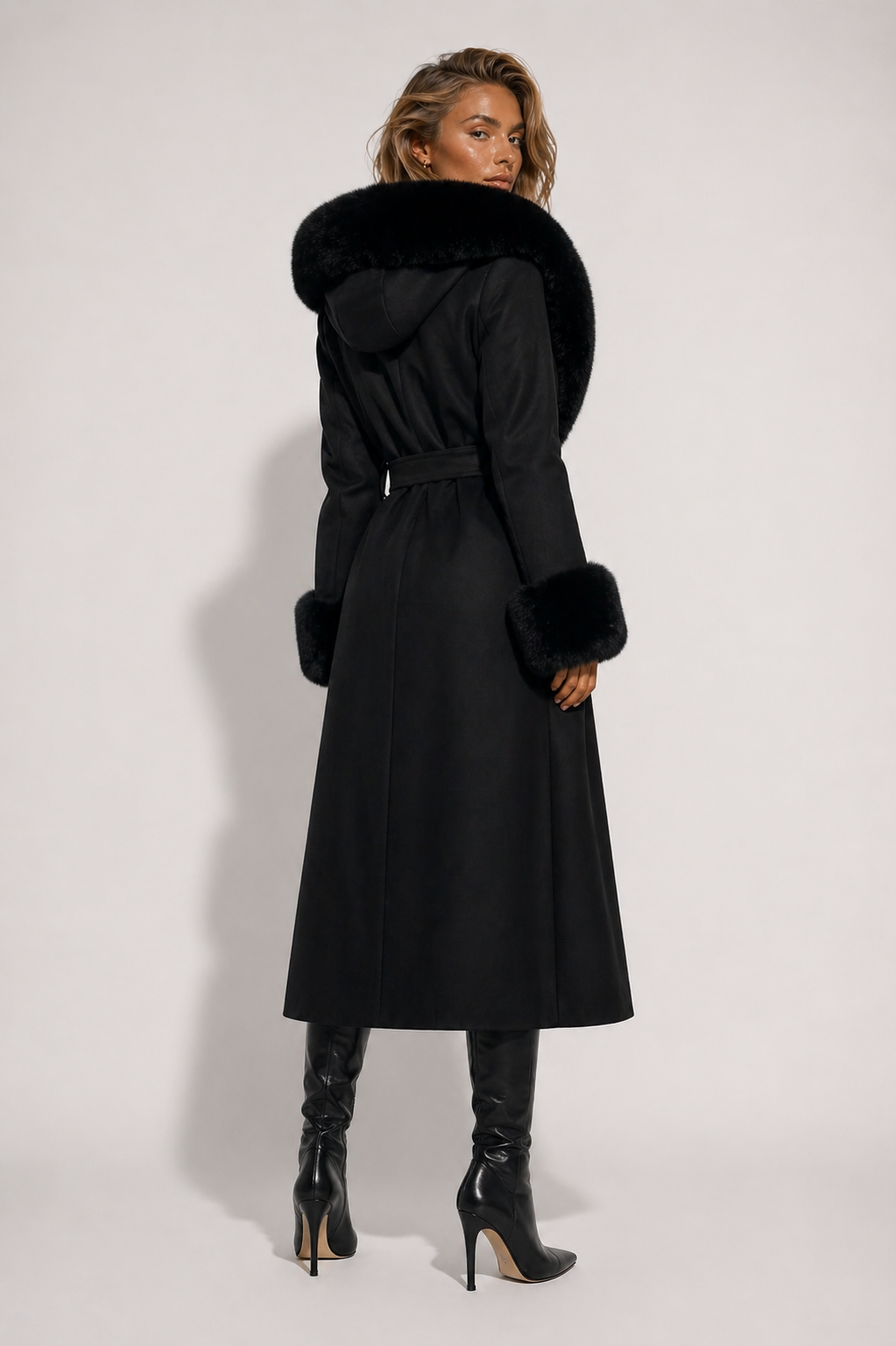Devi Coat - Black